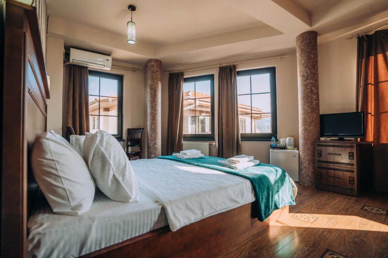 Villa Sara Lake View Οχρίδα Εξωτερικό φωτογραφία